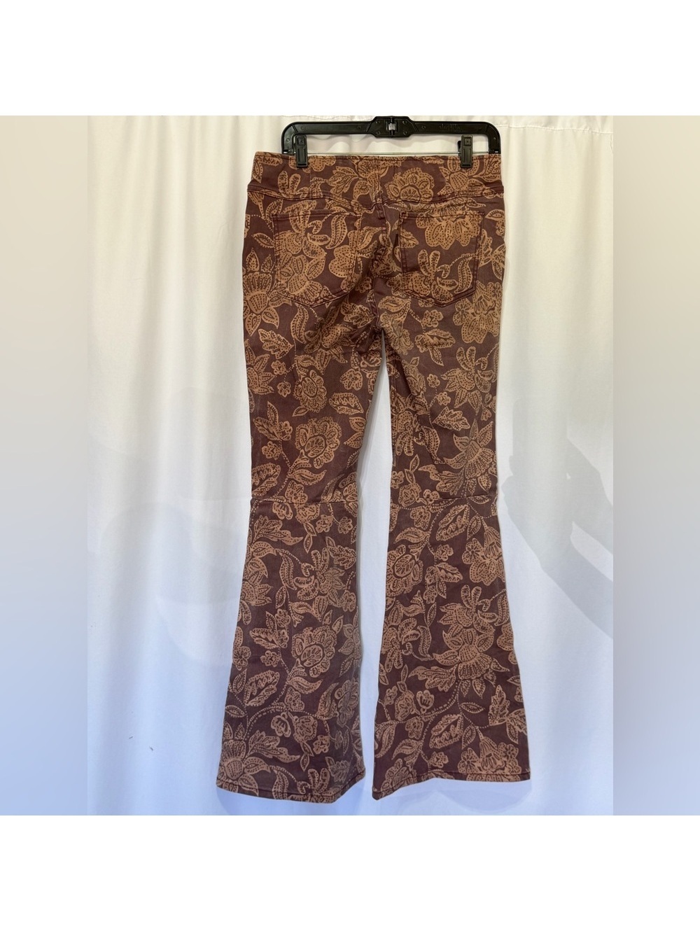We the Free floral purple and pink boho hippie flared bell bottom stretch jeans - Picture 7 of 8